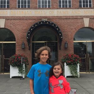 Meet your Posher, Sam